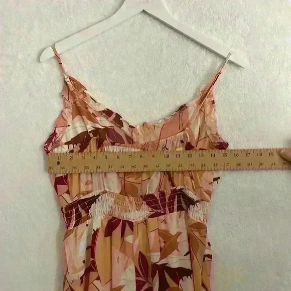 Sienna Sky Woman's Floral Adjustable Spaghetti Straps Midi Size M - Picture 3 of 7